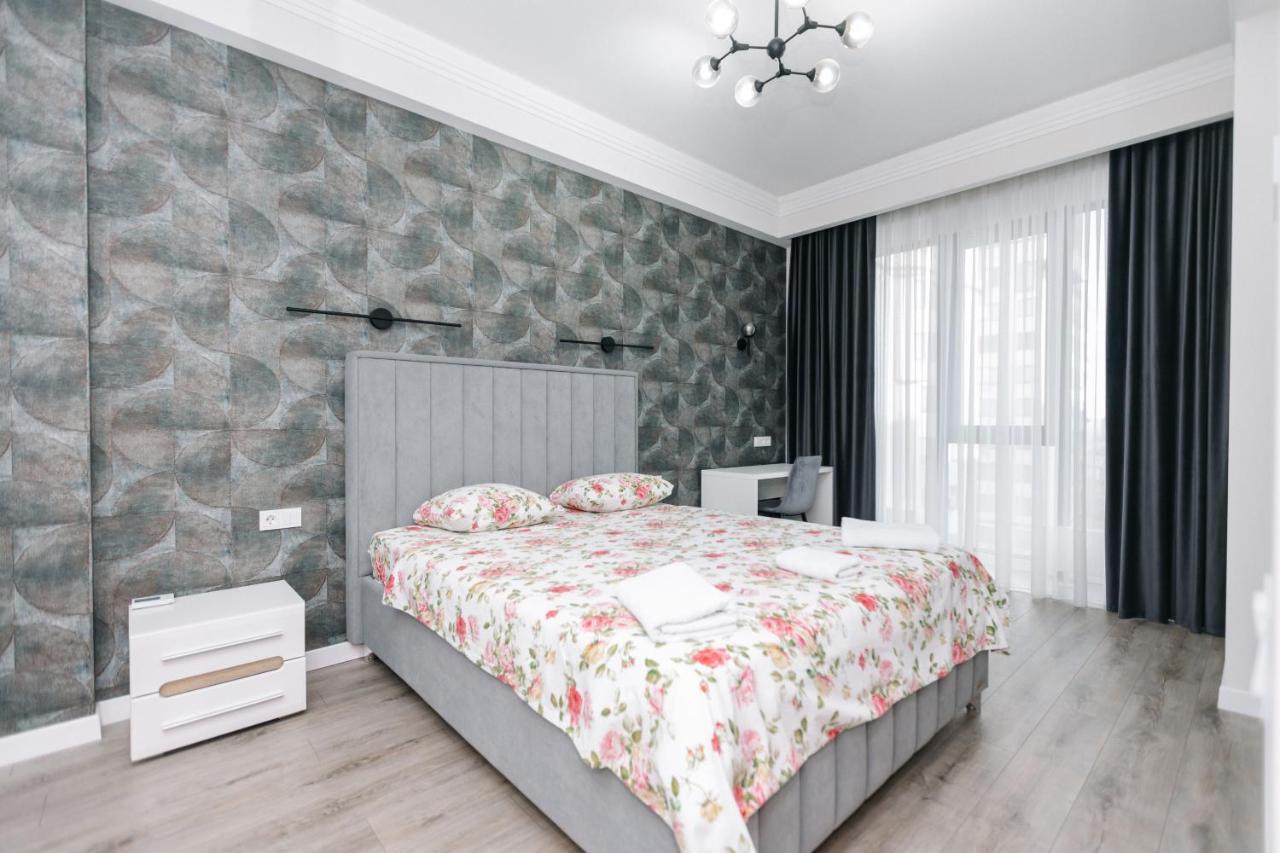 Main Street Sky House Apartments Kiszyniów Zewnętrze zdjęcie