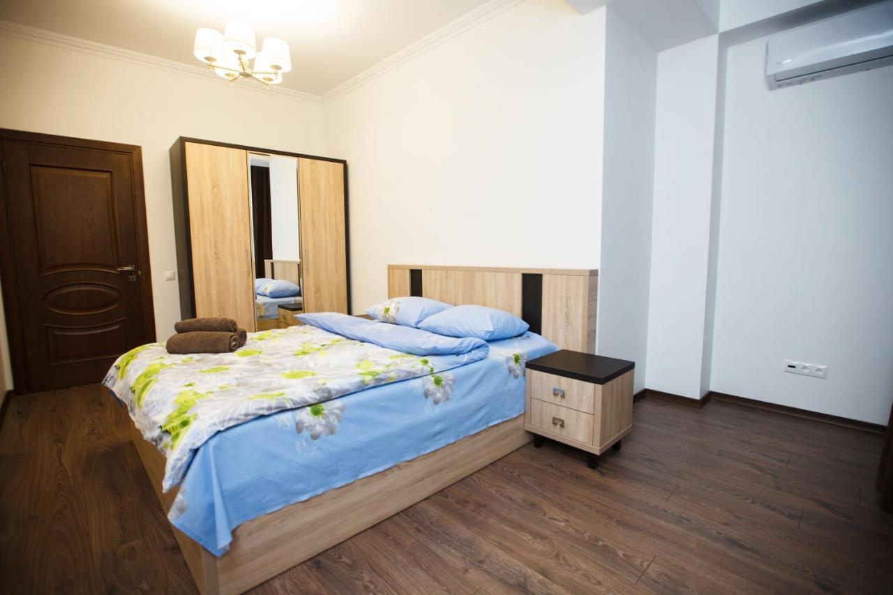 Main Street Sky House Apartments Kiszyniów Zewnętrze zdjęcie