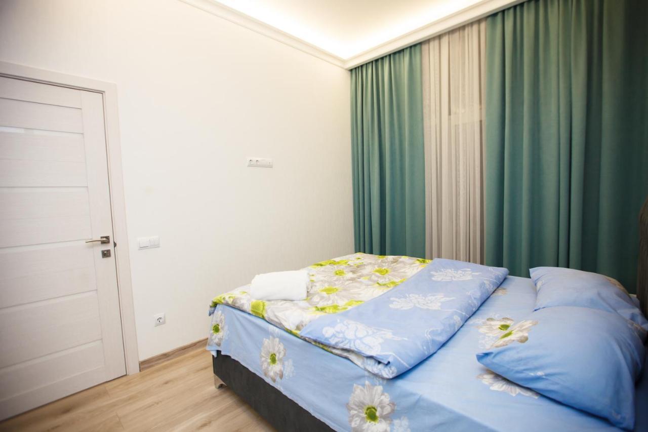 Main Street Sky House Apartments Kiszyniów Zewnętrze zdjęcie